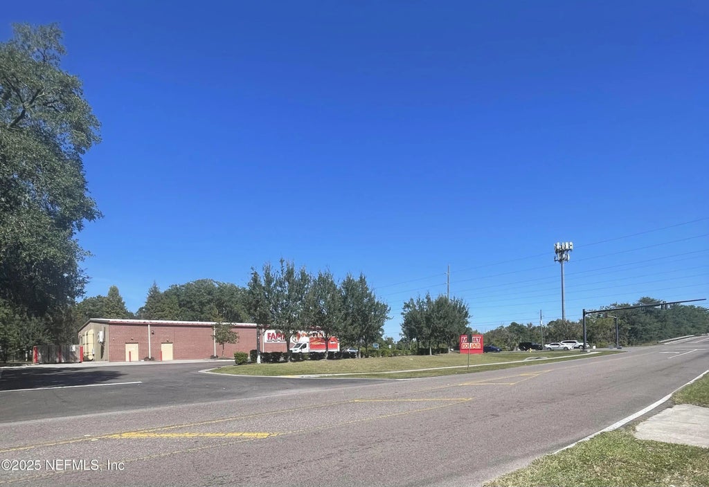 7261 Morse Avenue, Jacksonville