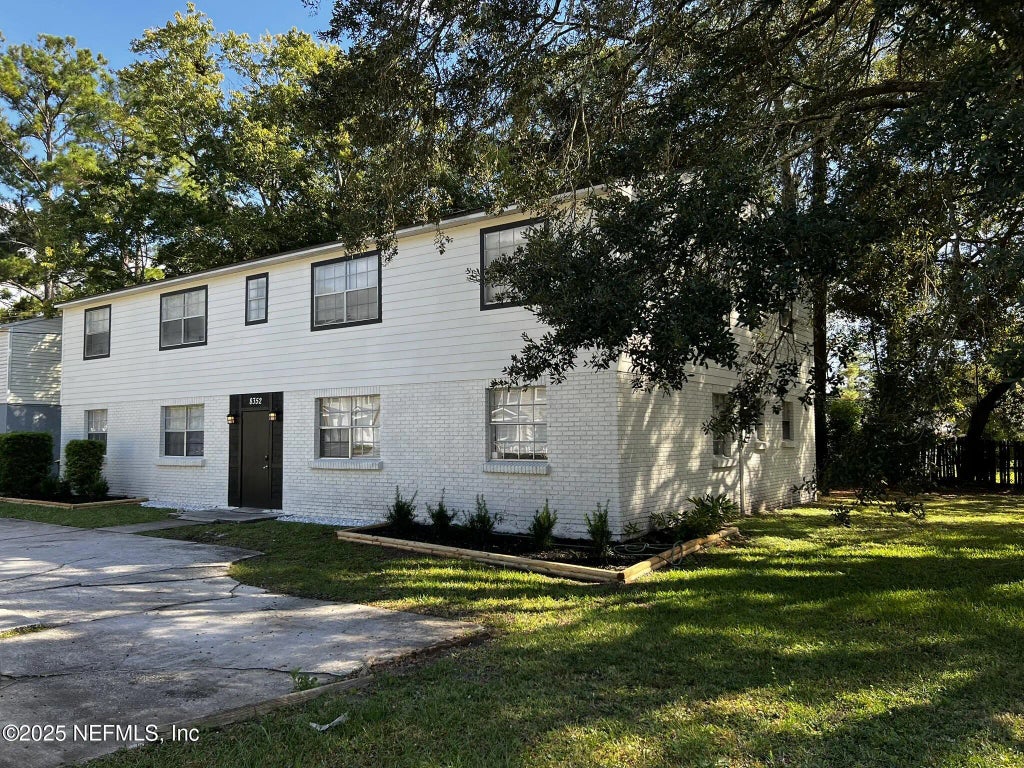 8352 Homeport Court, Jacksonville