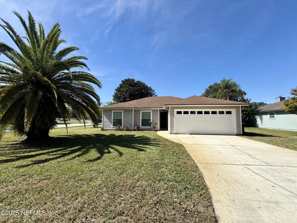 4578 Blue Stream Lane N, Jacksonville