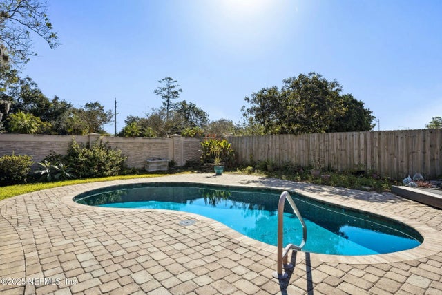 2273 E Fallen Tree Drive, Jacksonville