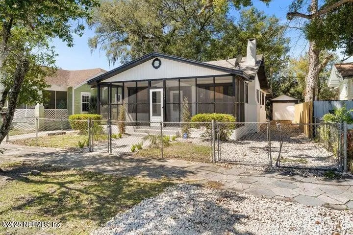 3824 Springfield Boulevard, Jacksonville