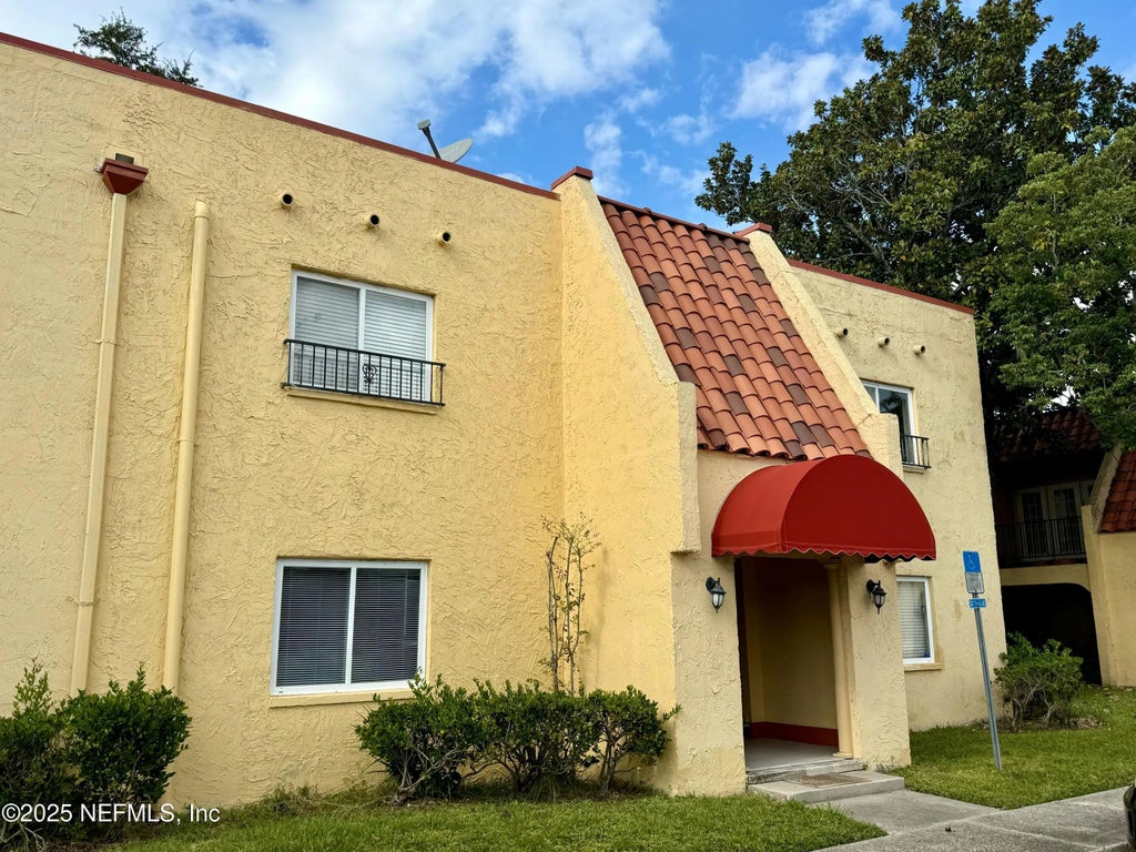 3919 Bell Tower Drive 5, Jacksonville