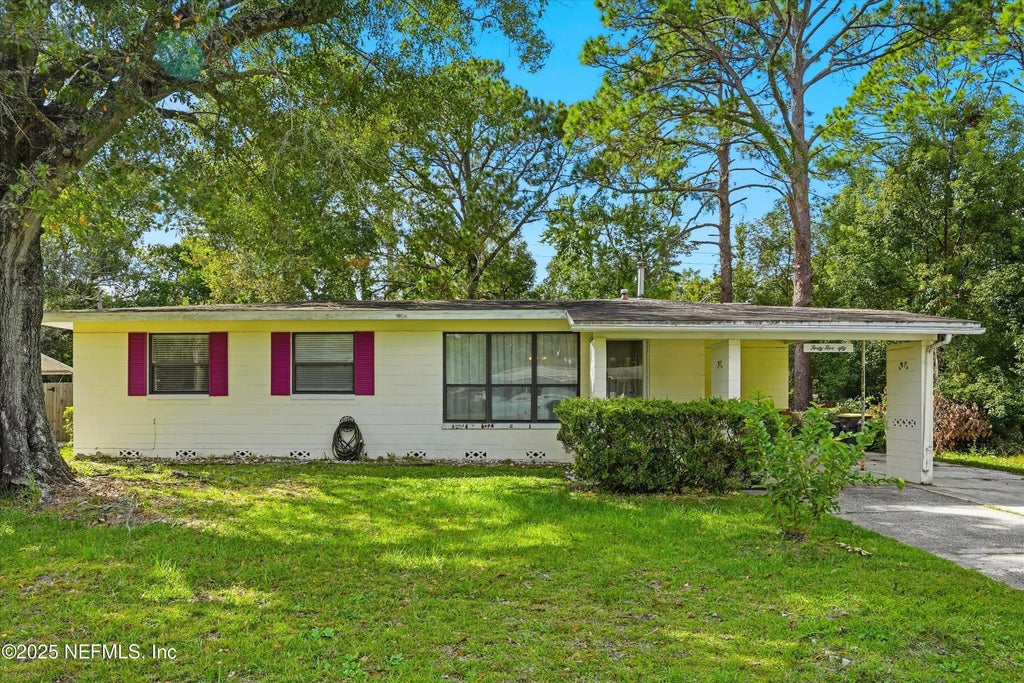 4550 Anvers Boulevard, Jacksonville