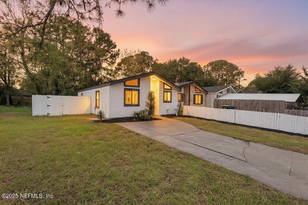 10762 Kusaie Drive S, Jacksonville