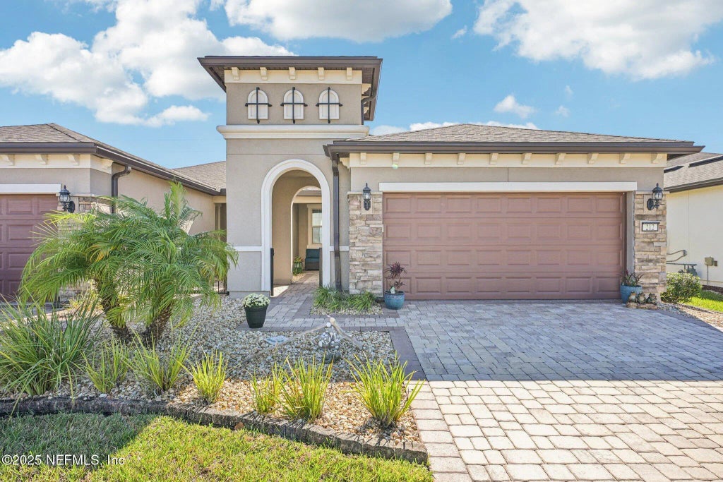 212 Rock Spg Lp, St. Augustine