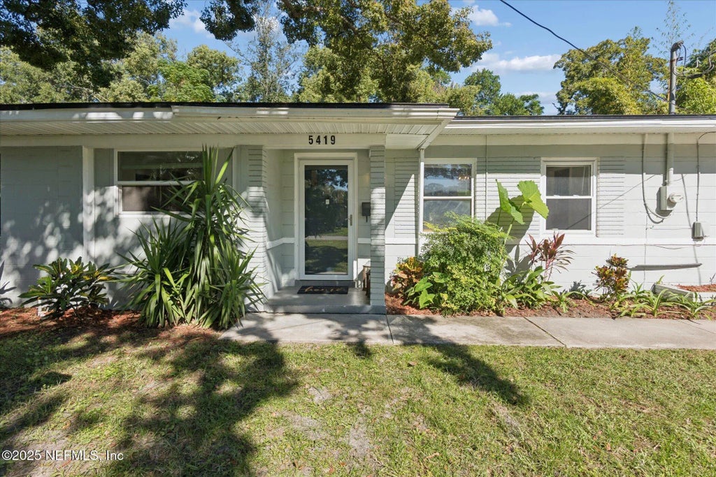 5419 S South River Road, Jacksonville