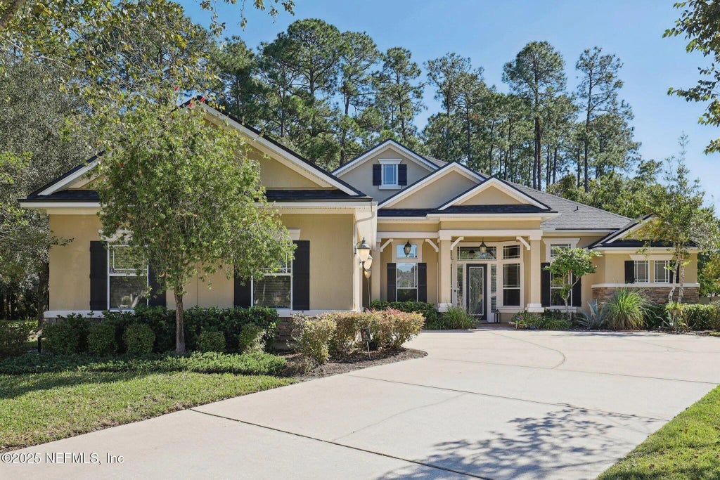 1113 Dandridge Lane E, Jacksonville