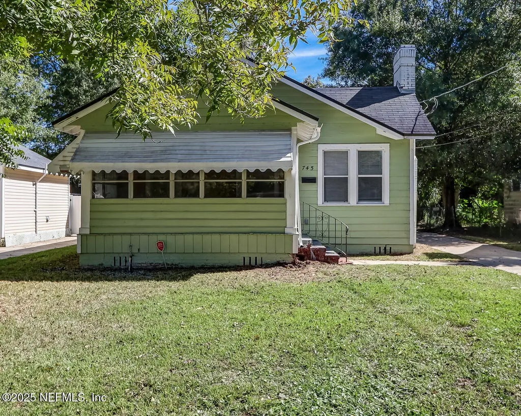 745 Mackinaw Street, Jacksonville