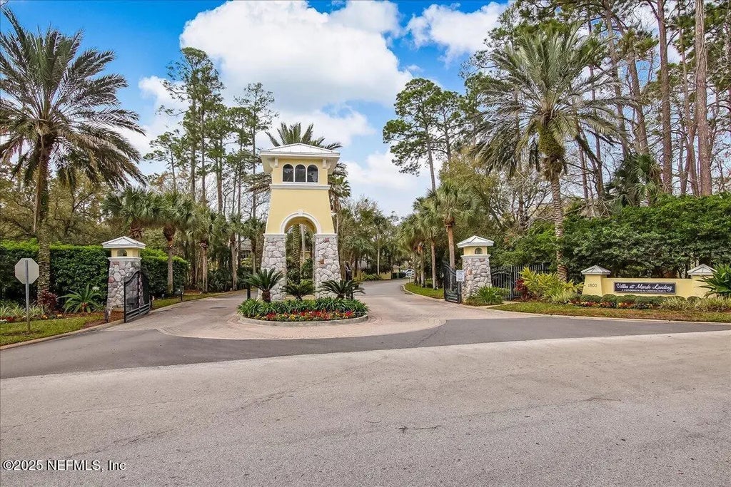 1800 The Greens Way 1908, Jacksonville Beach