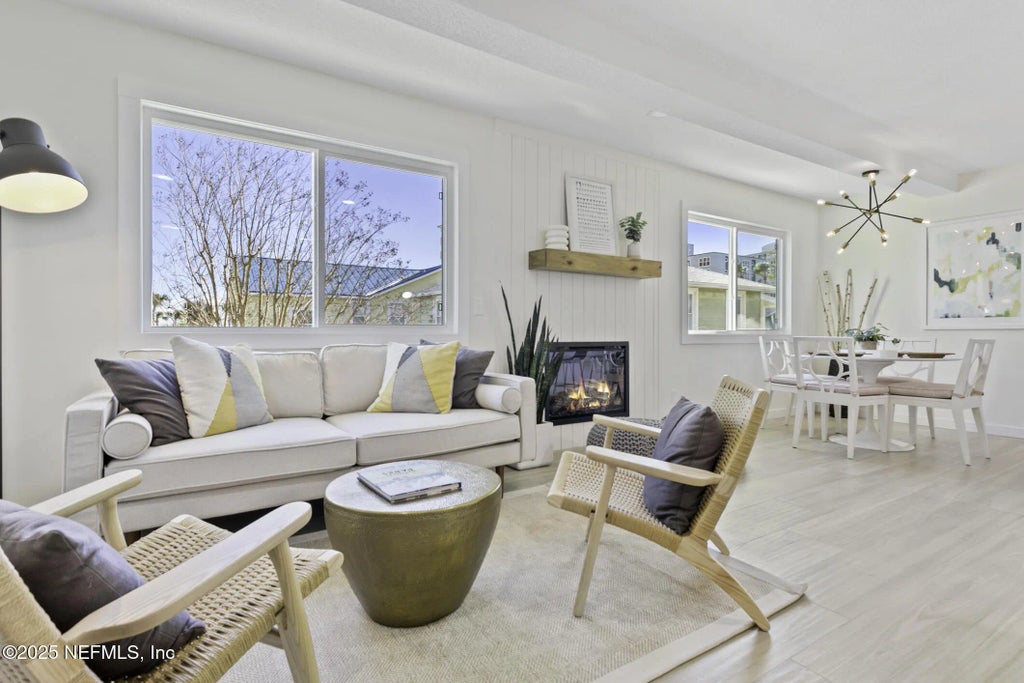 115 15th Avenue S B, Jacksonville Beach