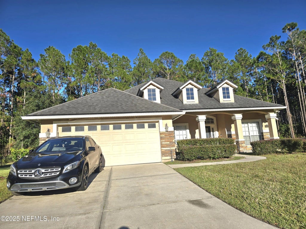 2055 Club Lake Drive, Orange Park