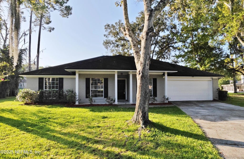 10249 Secret Harbor Court, Jacksonville