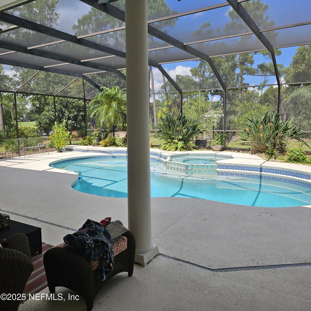 13061 Biggin Church Road S, Jacksonville