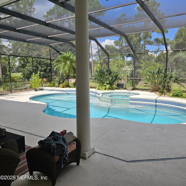 13061 Biggin Church Road S, Jacksonville