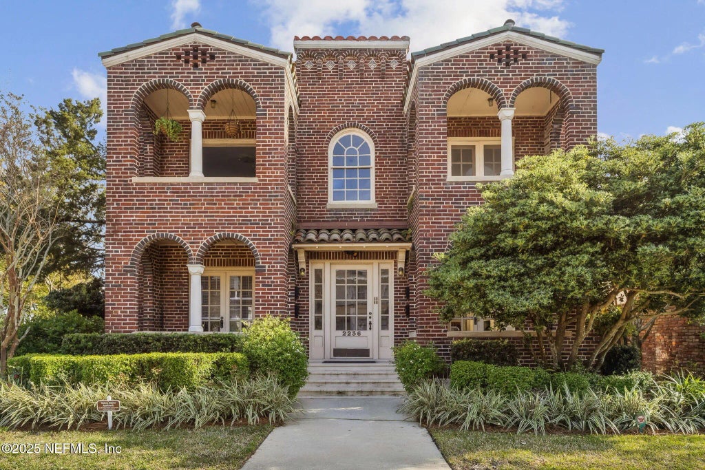 2236 St Johns Avenue, Jacksonville