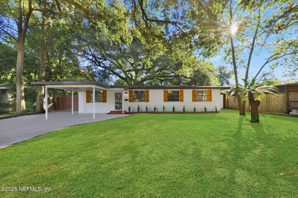 2531 E Burlingame Drive E, Jacksonville