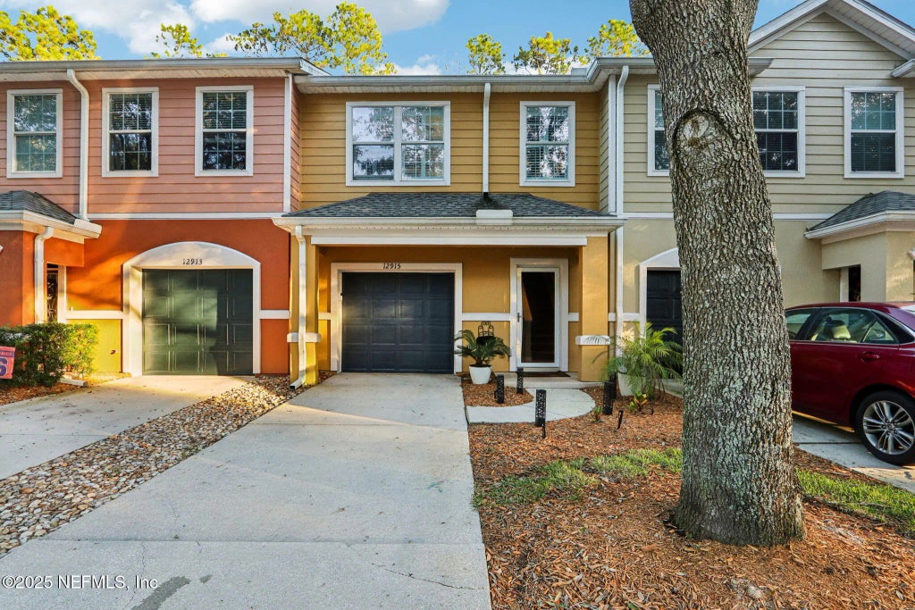 12915 Spring Rain Road, Jacksonville