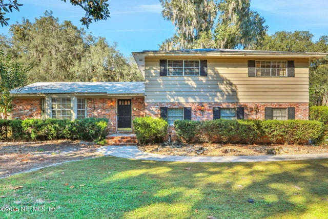 6803 Golfview Street, Jacksonville