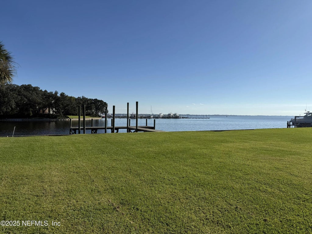 4233 Venetia Boulevard, Jacksonville