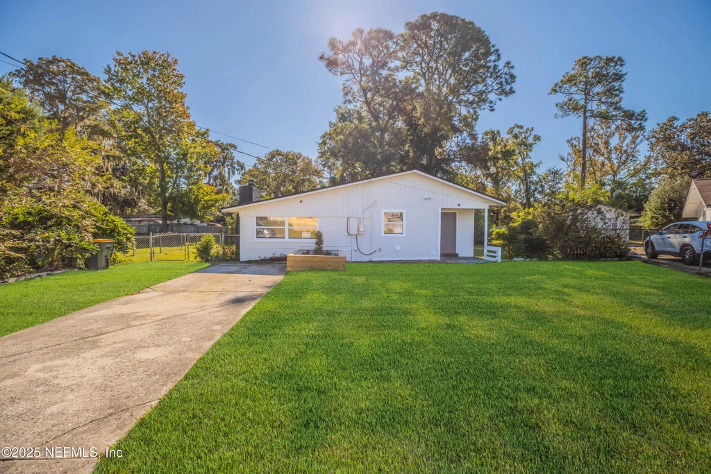 10320 Driftwood Road, Jacksonville