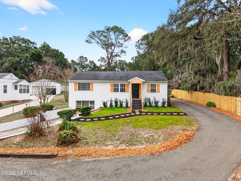 9906 Jeanette Road, Jacksonville