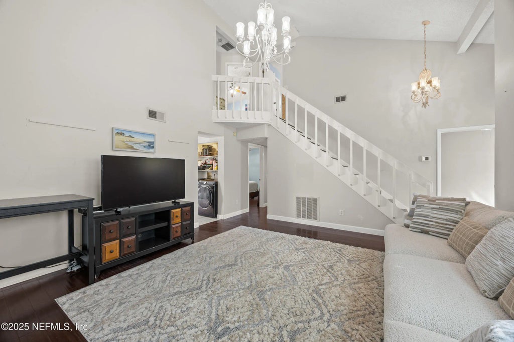 487 14th Avenue S, Jacksonville Beach