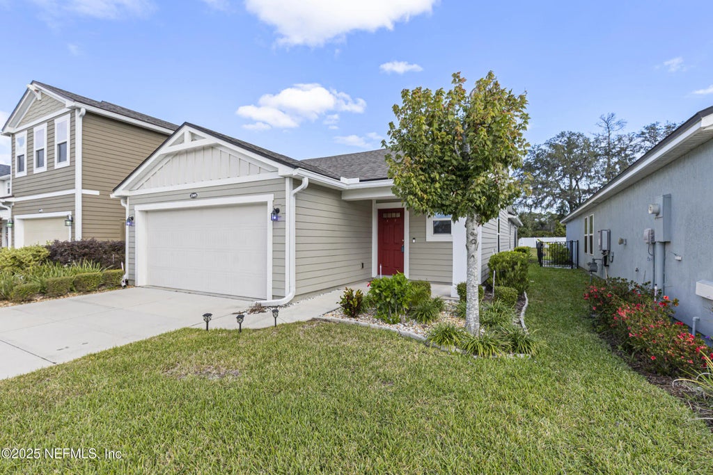 13695 Holsinger Boulevard, Jacksonville