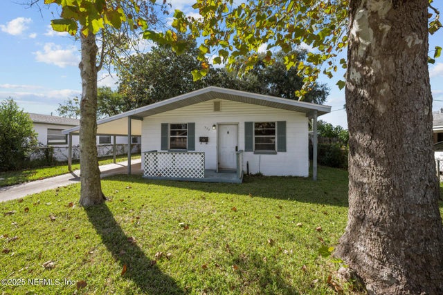 922 12th Street N, Jacksonville Beach