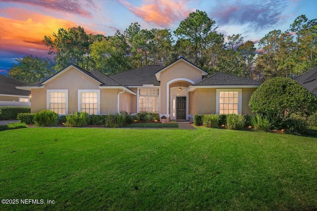 11890 Magnolia Falls Drive, Jacksonville