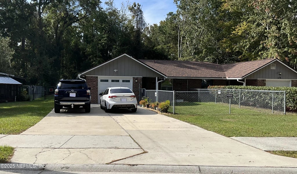 680 Plainfield Avenue, Orange Park