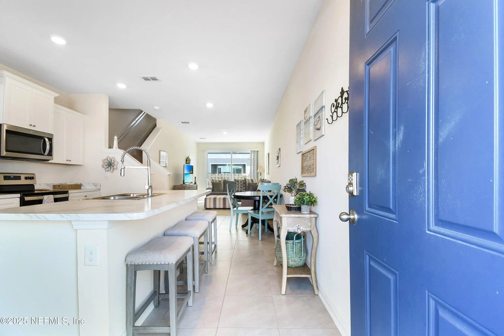 94 Red House Circle, St. Augustine