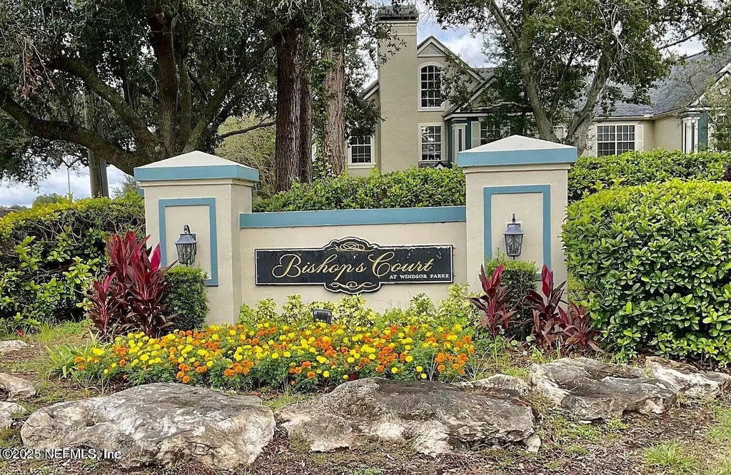 13703 Richmond Park Drive 2110, Jacksonville