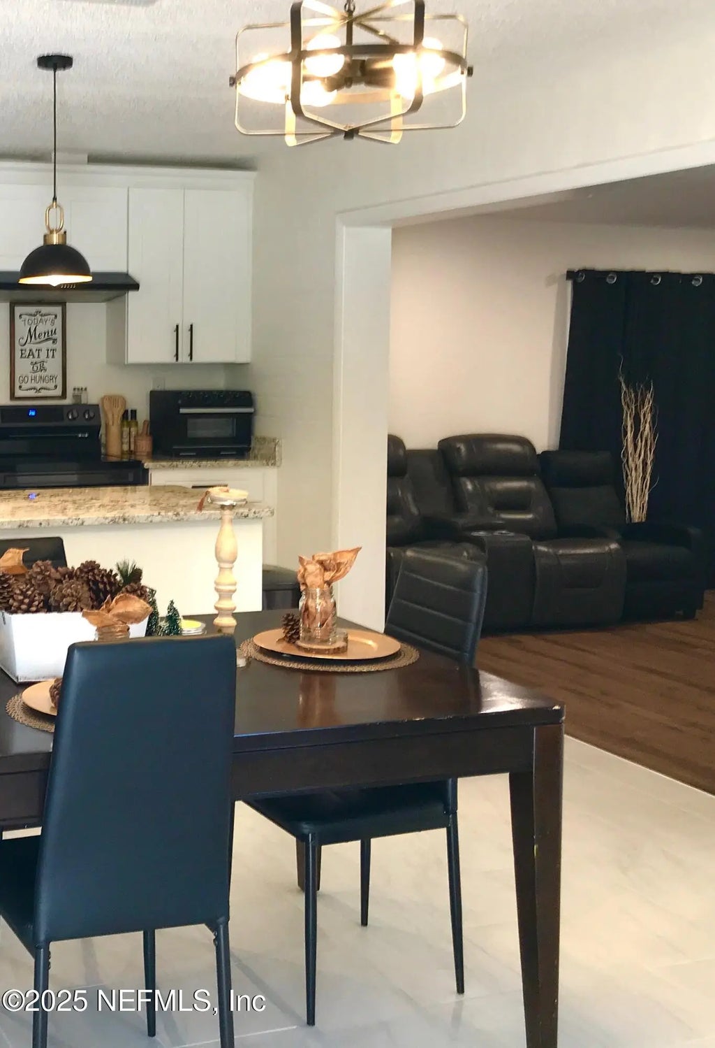 7947 Chateau Drive, Jacksonville