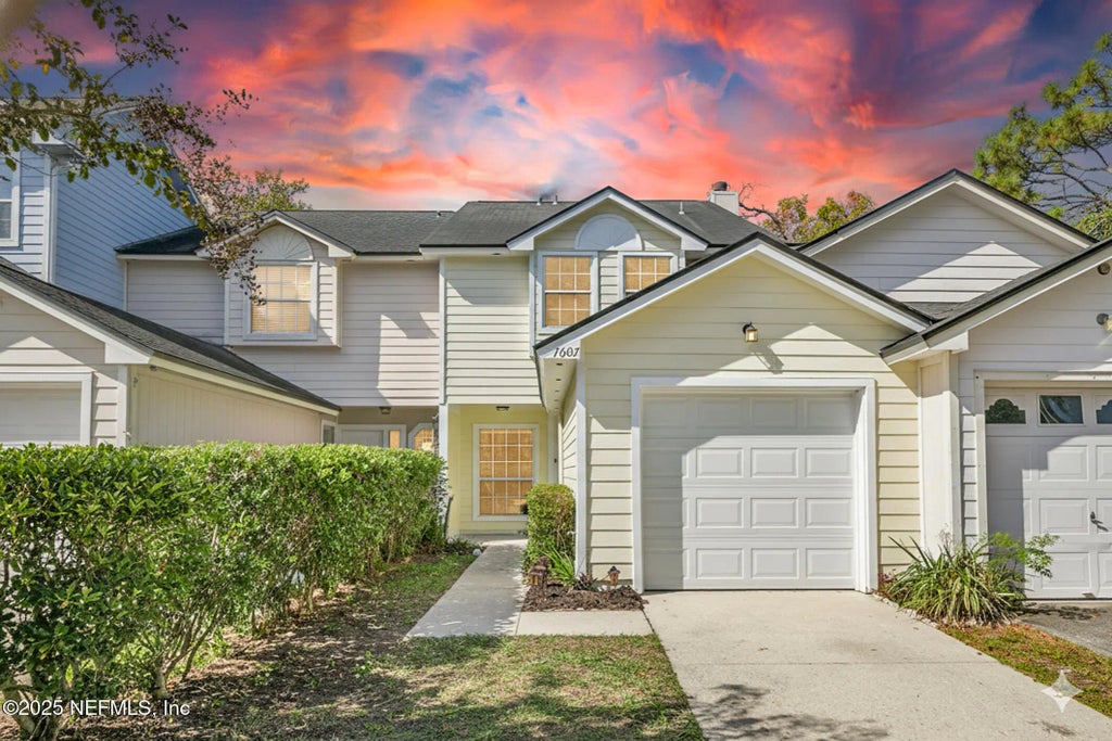 7607 Hovering Mist Way, Jacksonville