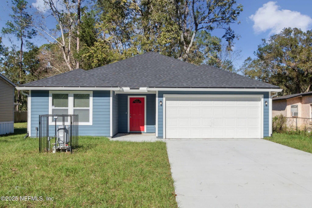 6347 Moncrief Road W, Jacksonville