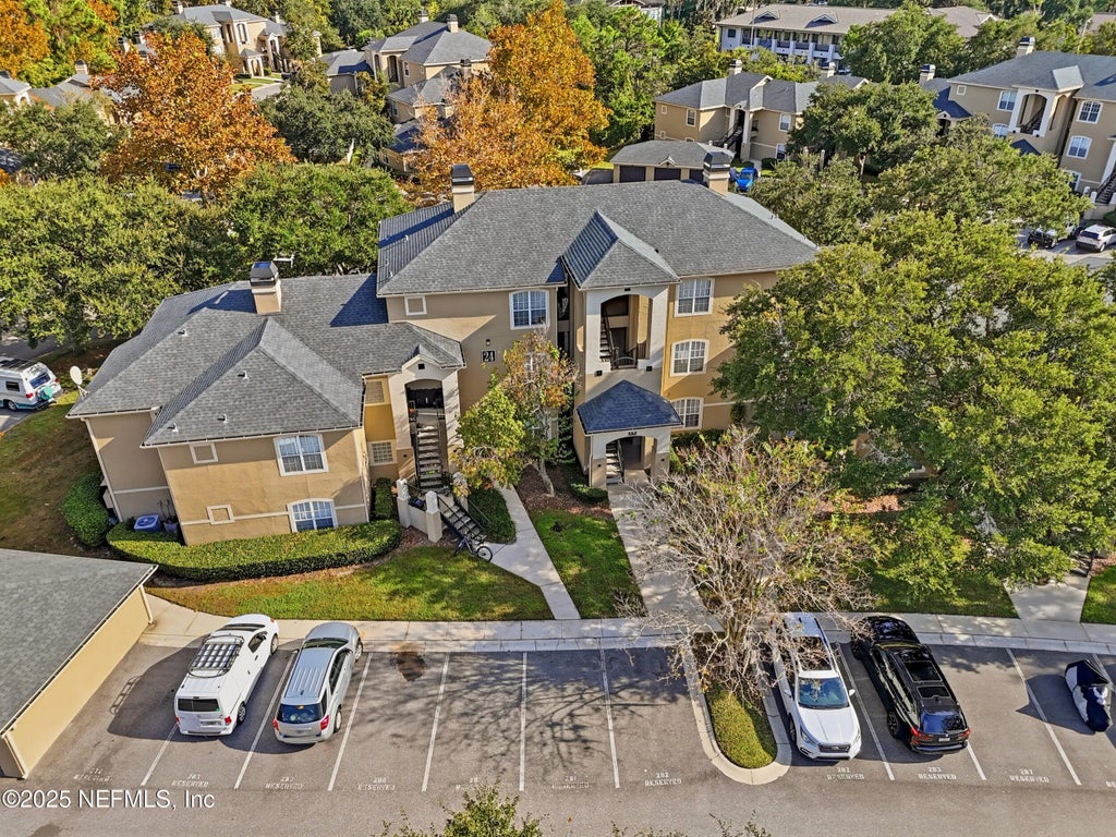 1655 The Greens Way 2415, Jacksonville Beach