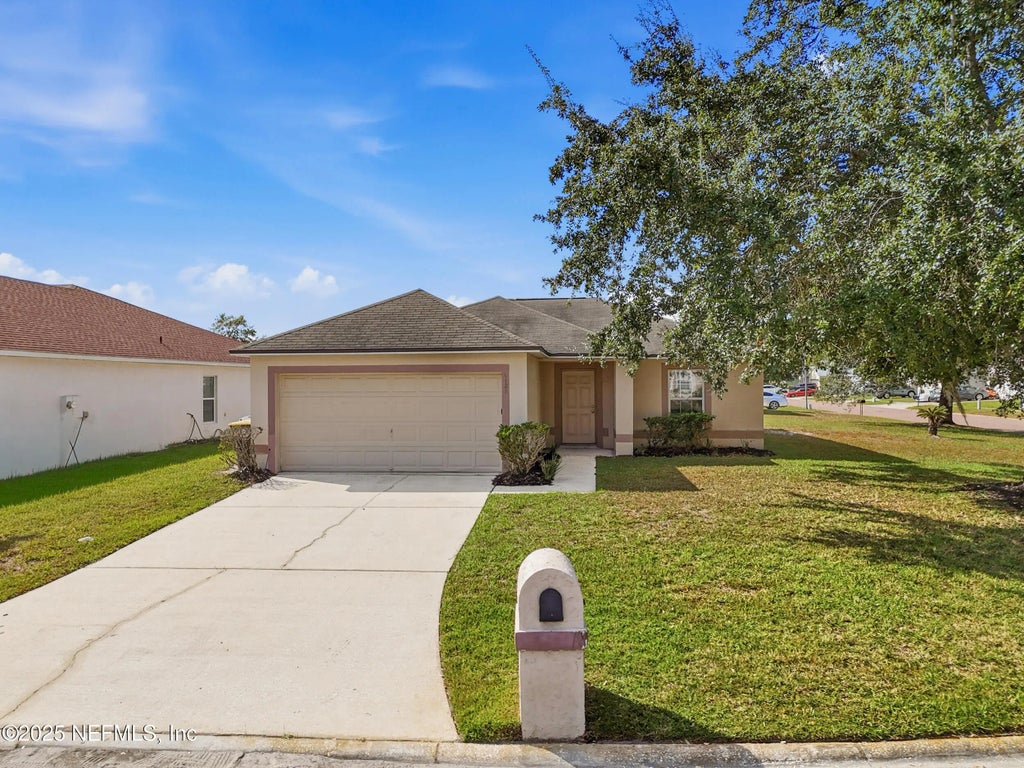 4128 Misty Meadows Court N, Jacksonville