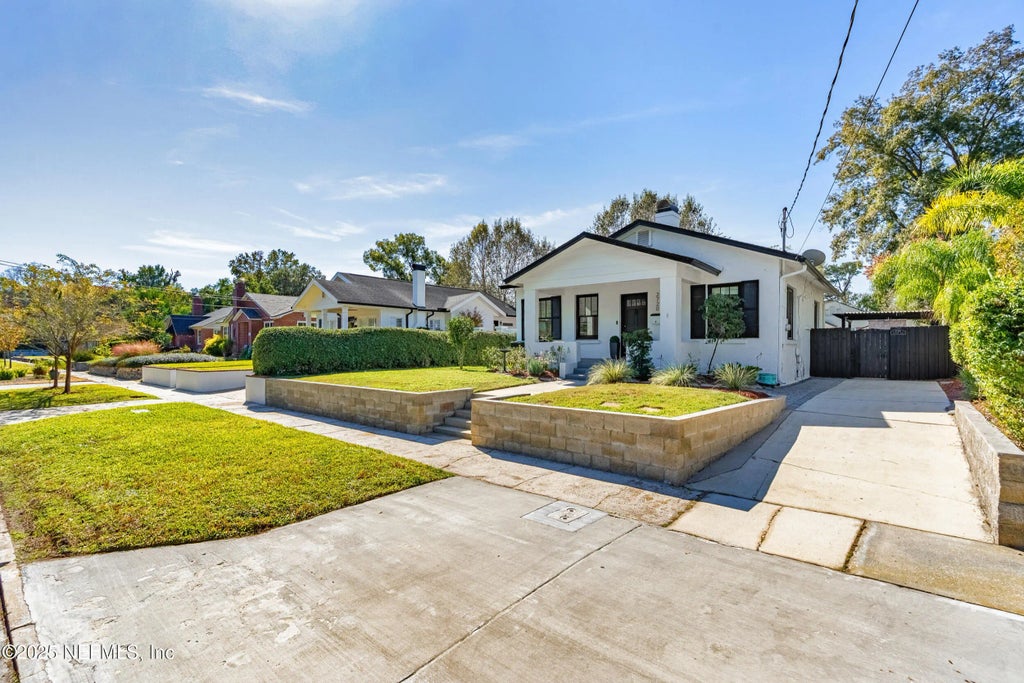 2720 Fieldston Lane, Jacksonville