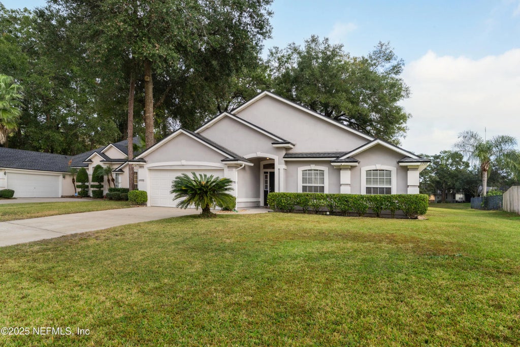 1737 Hidden Forest Lane, Jacksonville