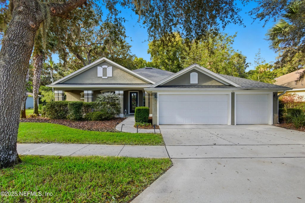 9 Creekside Drive, Palm Coast