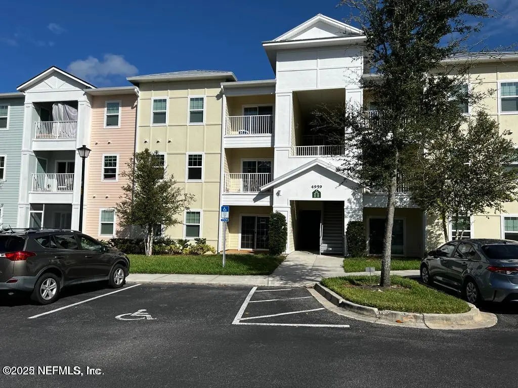 4959 Key Lime Drive 103, Jacksonville