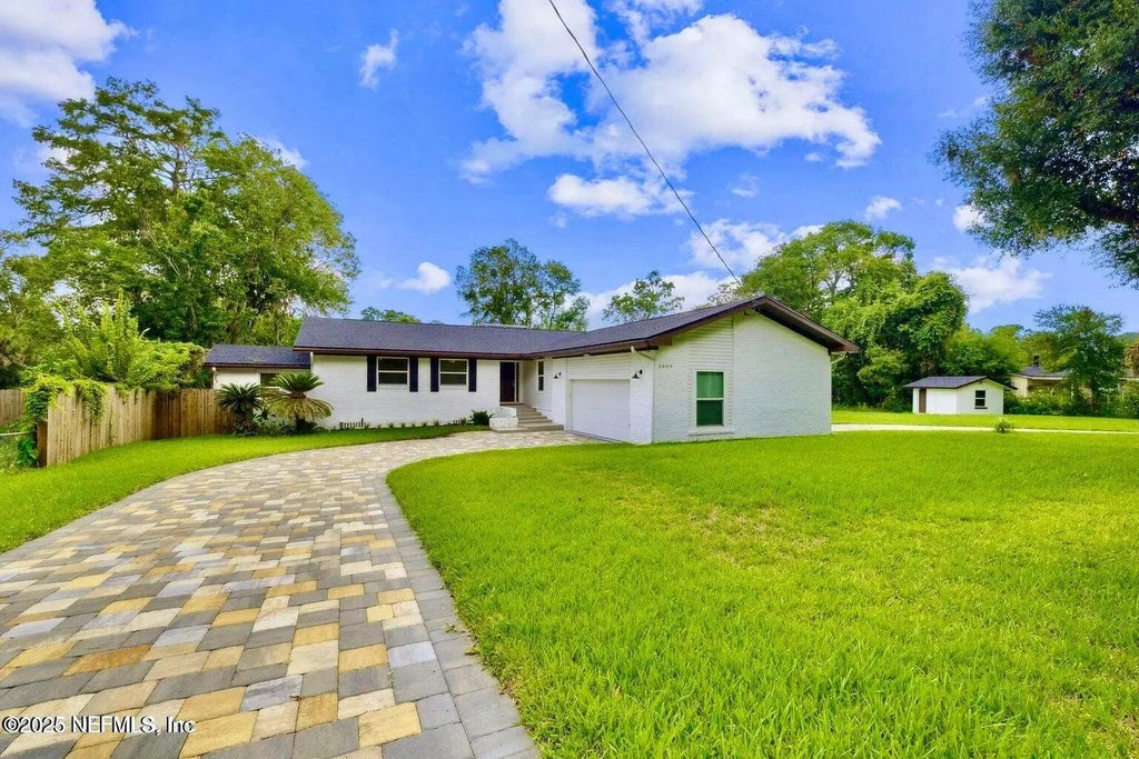 5609 Hyde Park Circle, Jacksonville
