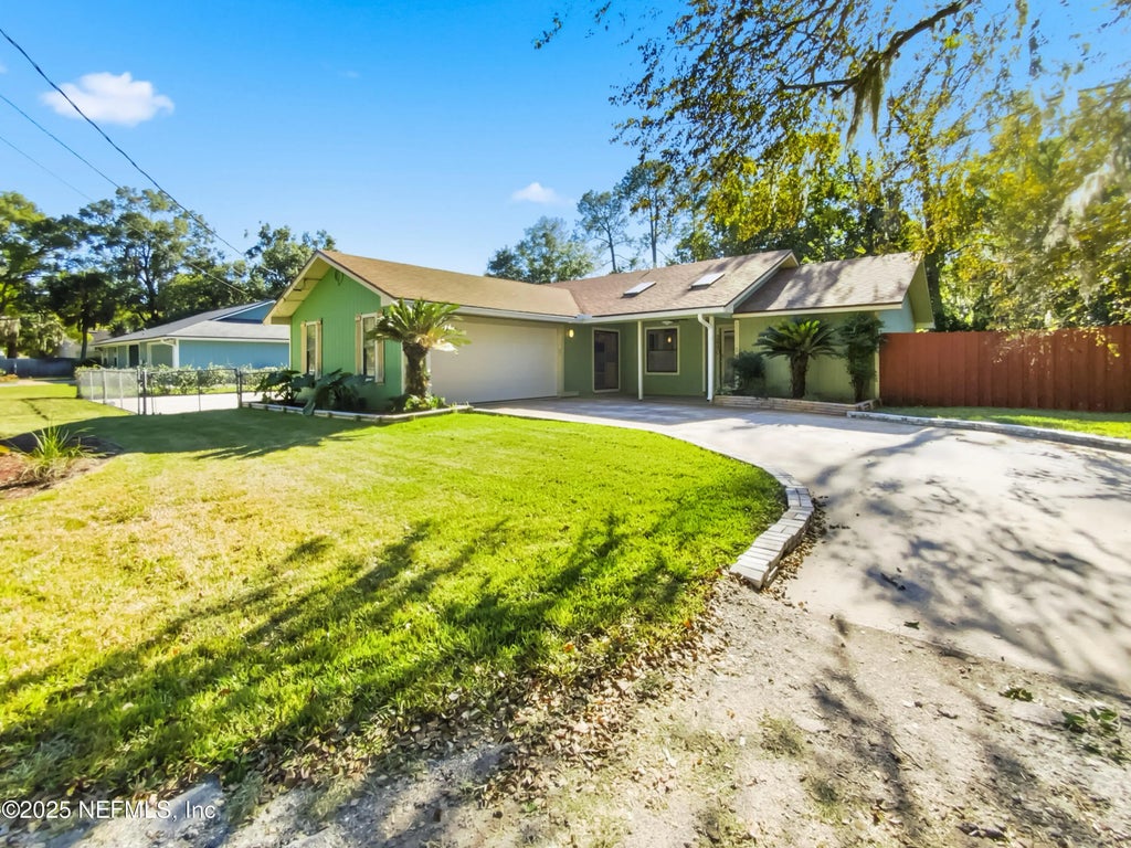 2440 Deloach Lane, Jacksonville