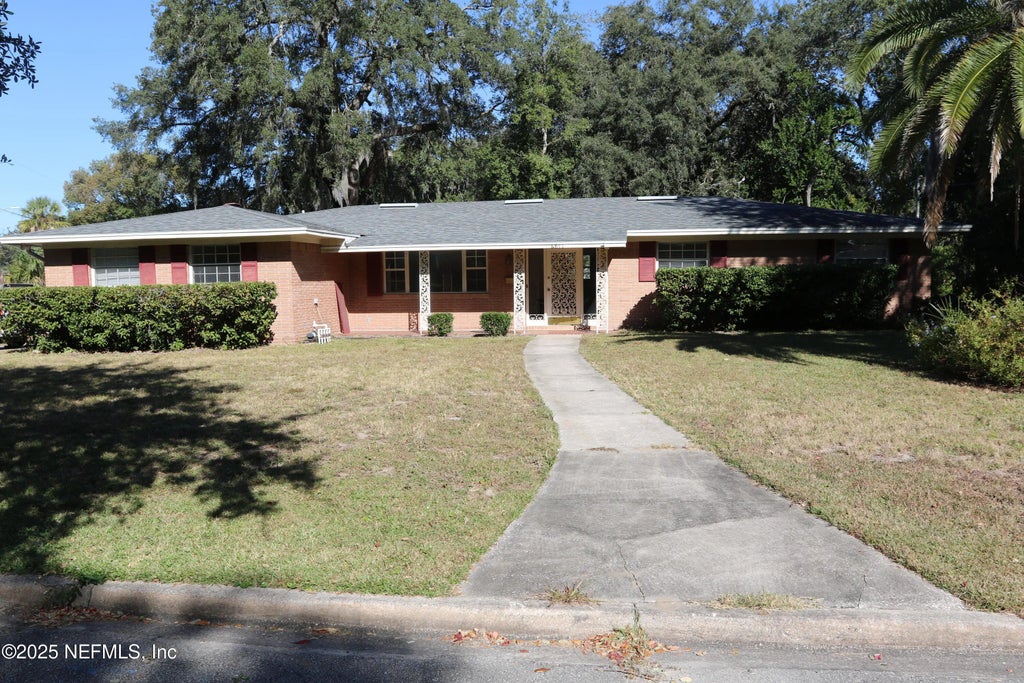 6811 Hermitage Road, Jacksonville