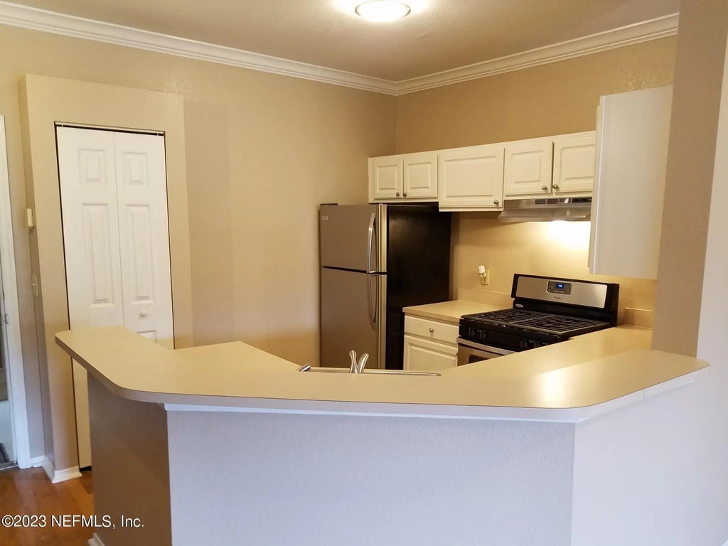 13810 Sutton Park Drive 124, Jacksonville