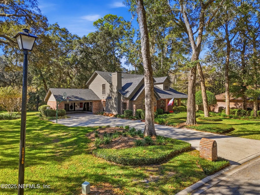 12180 Dividing Oaks Trail W, Jacksonville