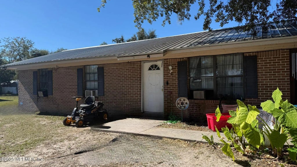 105 El Dorado Drive Drive, Perry