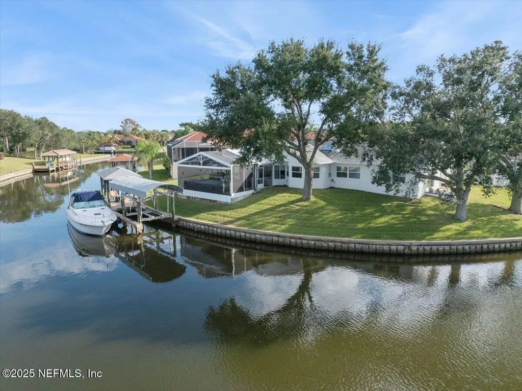 13 Chadwick Court, Palm Coast