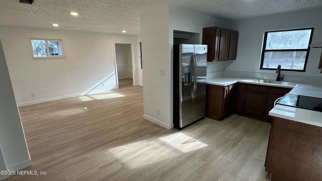 8808 Norfolk Boulevard, Jacksonville