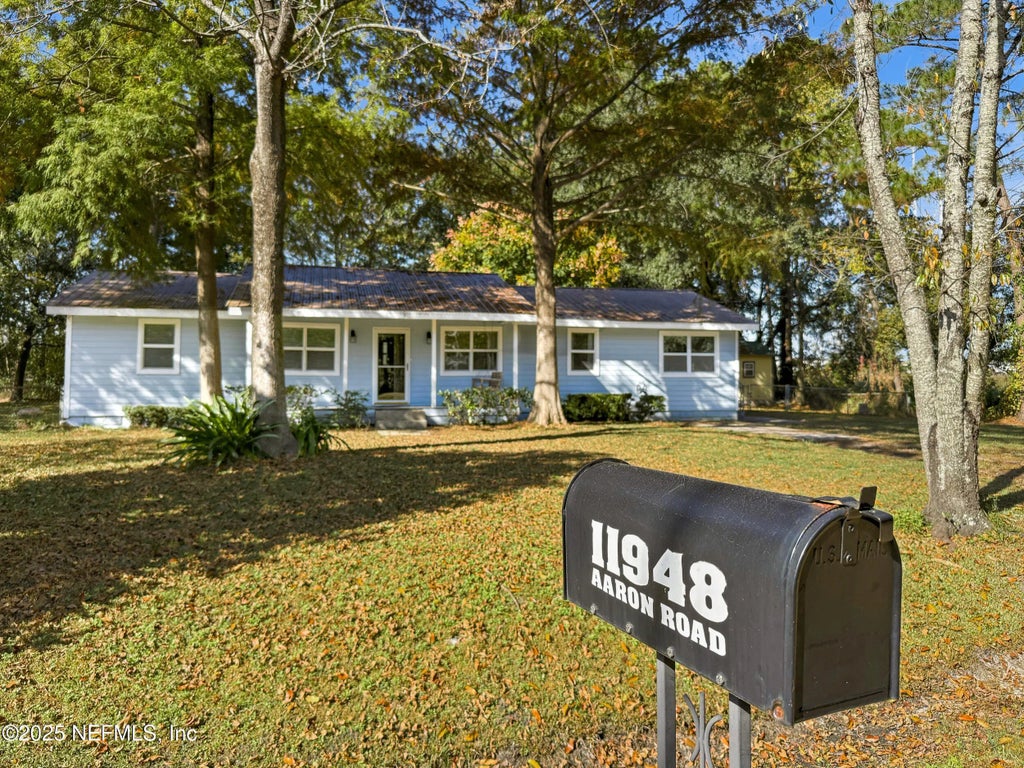 11948 Aaron Road, Jacksonville
